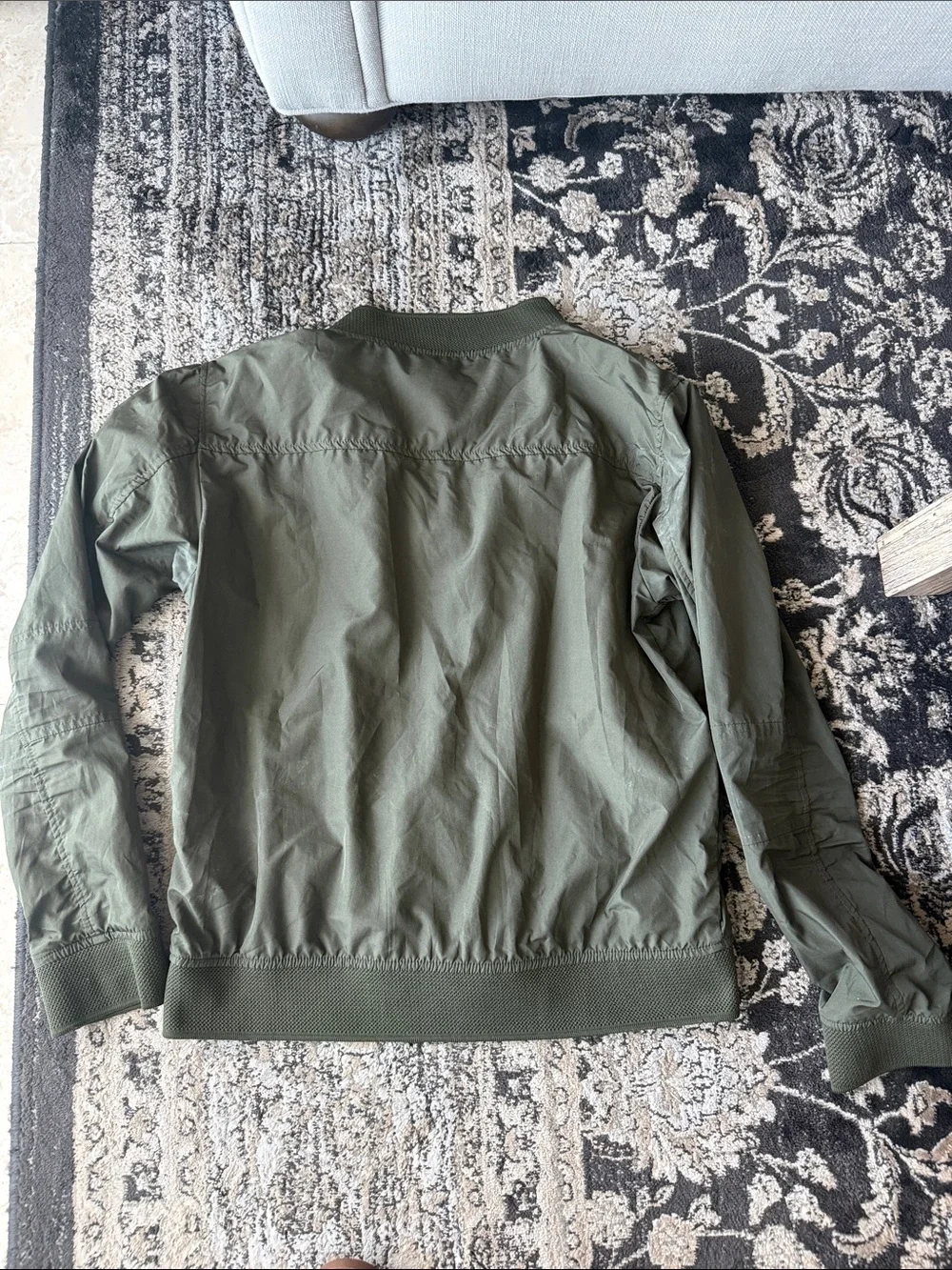 Scalpers size large Men's Olive Bomber Jacket - Lightweight Zip Front